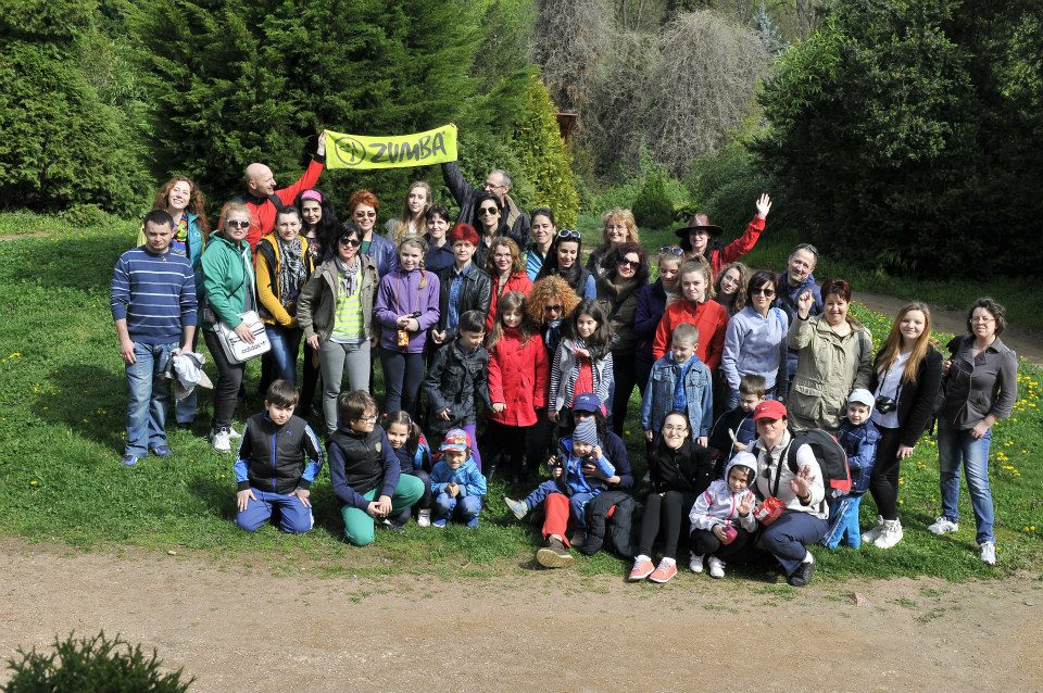 Eu, ea si viata printre gene Episodul 1