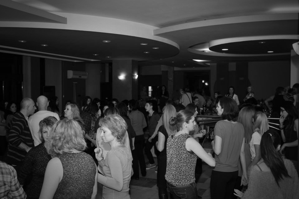 Eu, ea și viata printre gene Episodul 7